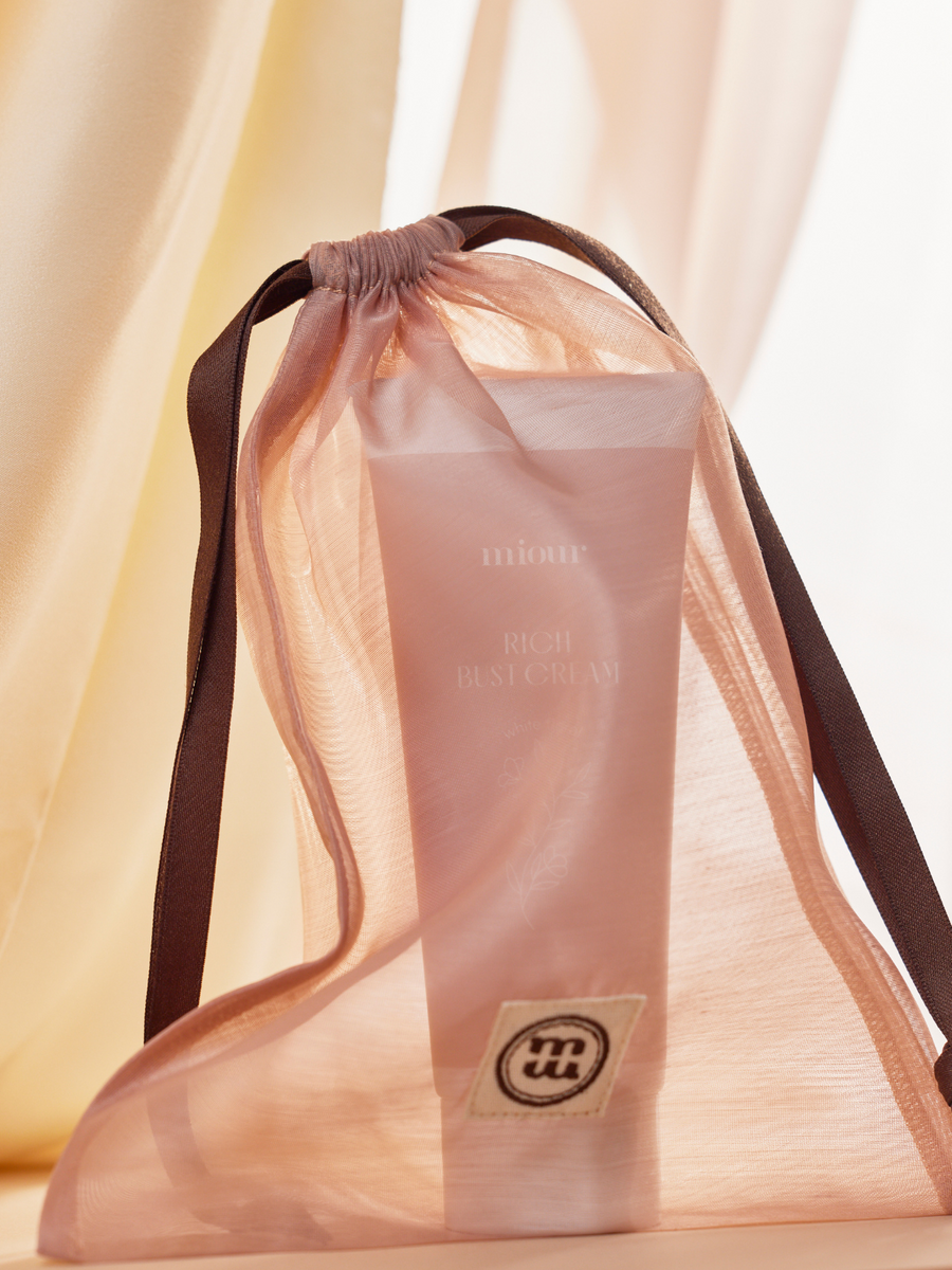 限定ポーチ付き】リッチバストクリーム – miour