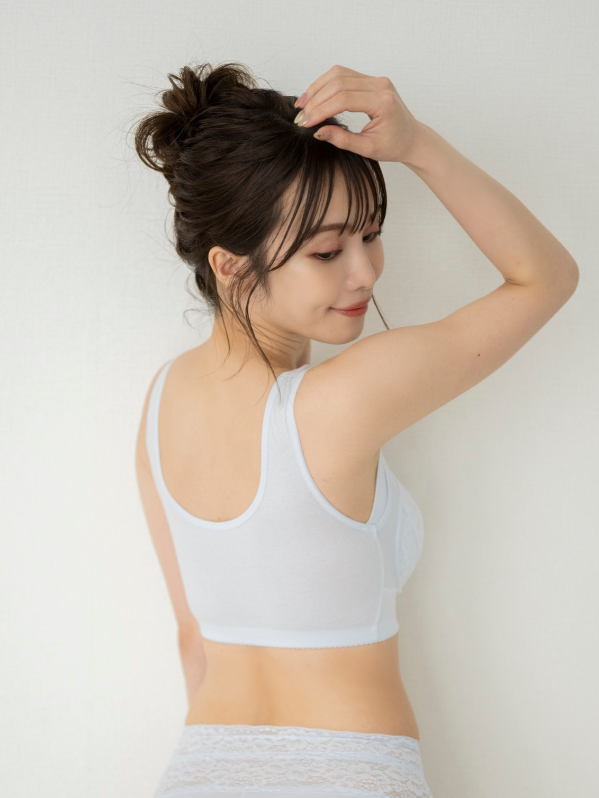 miour エッセンシャル ナイトブラ miour エッセンシャル ナイトブラ